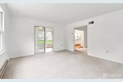 636 Yale Way #B, Monroe Township, NJ 08831 - Photo 13