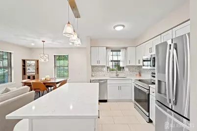 1001 Wellington Place, Matawan, NJ 07747 - Photo 9