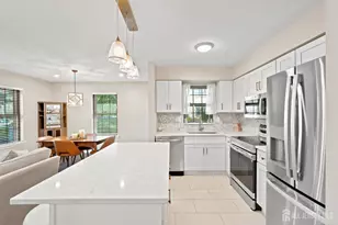 1001 Wellington Pl, Matawan, NJ 07747 - Photo 9