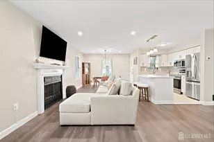 1001 Wellington Pl, Matawan, NJ 07747 - Photo 5
