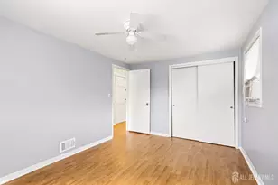 65 Campbell Ave, Edison, NJ 08817 - Photo 21