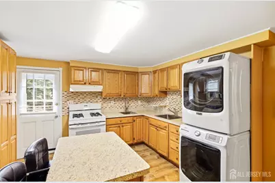 65 Campbell Avenue #Flr 2, Edison, NJ 08817 - Photo 13