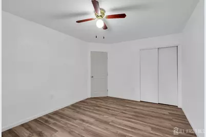 [Address not provided], New Brunswick, NJ 08901 - Photo 9