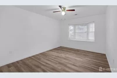 [Address not provided], New Brunswick, NJ 08901 - Photo 7