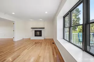 4 Victoria Way, South Brunswick Township, NJ 08824 - Photo 9