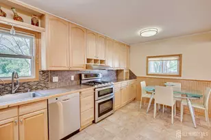 221 N Hill Rd, Colonia, NJ 07067 - Photo 5