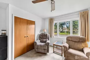 37 Leeds Dr, South Plainfield, NJ 07080 - Photo 21