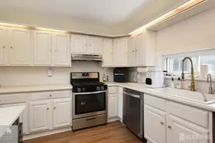 18 Cottage Ave, Milltown, NJ 08850 - Photo 5