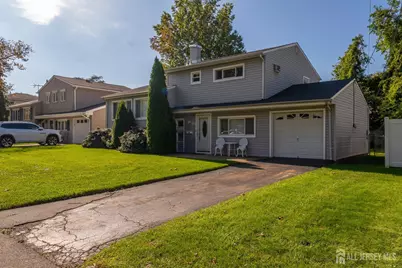 55 Starlight Drive, Colonia, NJ 07067 - Photo 3