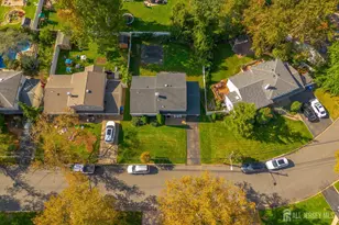 55 Starlight Dr, Colonia, NJ 07067 - Photo 27