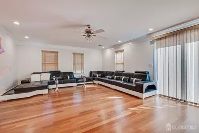 5 Hollywood Street, Edison, NJ 08820 - Photo 15