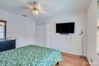 5 Hollywood Street, Edison, NJ 08820 - Photo 31