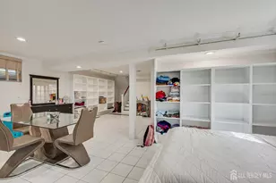 5 Hollywood St, Edison, NJ 08820 - Photo 29