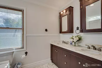 5 Hollywood Street, Edison, NJ 08820 - Photo 25