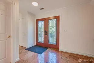 5 Hollywood St, Edison, NJ 08820 - Photo 7