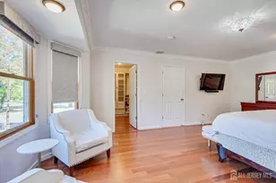 5 Hollywood St, Edison, NJ 08820 - Photo 25