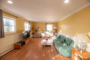 4 Charles Ct, Edison, NJ 08820 - Photo 27