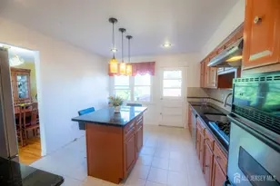 4 Charles Ct, Edison, NJ 08820 - Photo 13