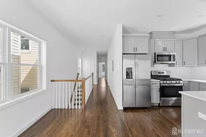 914 Bergen Street #2, Newark, NJ 07112 - Photo 1