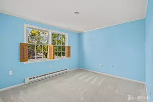 191 Malden Ln, Monroe Township, NJ 08831 - Photo 17