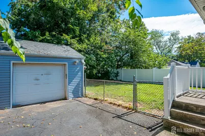 [Address not provided], Edison, NJ 08837 - Photo 9
