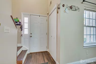 57 Renaissance Lane, New Brunswick, NJ 08901 - Photo 3