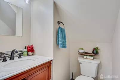 57 Renaissance Lane, New Brunswick, NJ 08901 - Photo 15