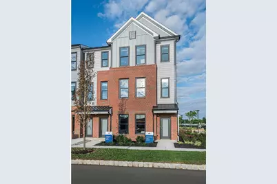 1016 District Boulevard, East Brunswick Township, NJ 08816 - Photo 11