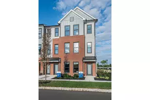 1016 District Blvd, East Brunswick Township, NJ 08816 - Photo 11