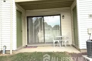 401 Sunshine Ct, Sayreville, NJ 08859 - Photo 11