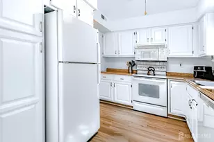 637A Yale Way, Monroe Township, NJ 08831 - Photo 5