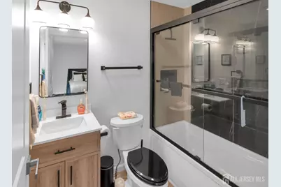 73 Stuyvesant Avenue, Newark, NJ 07106 - Photo 27