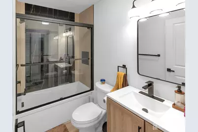 73 Stuyvesant Avenue, Newark, NJ 07106 - Photo 15