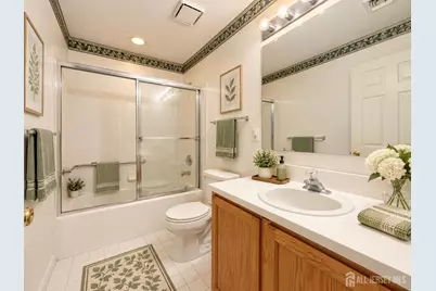 120 Ironwood Plaza, Monroe Township, NJ 08831 - Photo 9