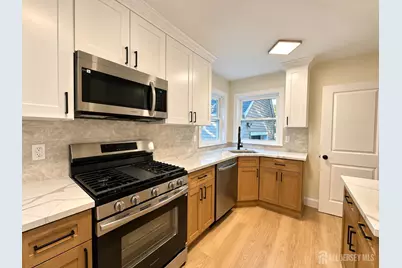 19 E Zoller Road, East Brunswick Township, NJ 08816 - Photo 11