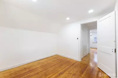 18 Cypress Street, Carteret, NJ 07008 - Photo 17