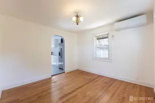 18 Cypress St, Carteret, NJ 07008 - Photo 7