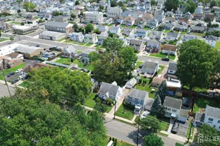 18 Cypress St, Carteret, NJ 07008 - Photo 31