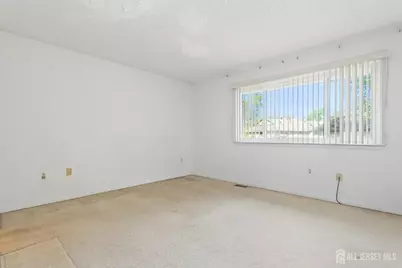 265 Hampshire Drive, Plainsboro Township, NJ 08536 - Photo 11