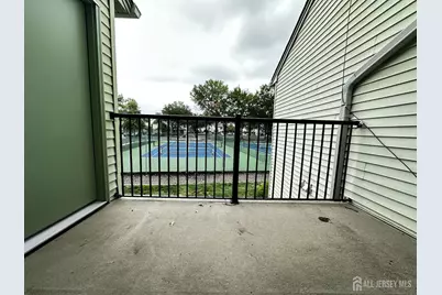 701 Woodbridge Commons Way, Iselin, NJ 08830 - Photo 23