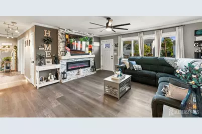 [Address not provided], Carteret, NJ 07008 - Photo 3