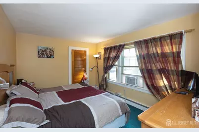 15 N 6th Avenue N, Highland Park, NJ 08904 - Photo 19