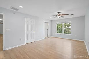 189 Sunshine Dr, Piscataway Township, NJ 08854 - Photo 15