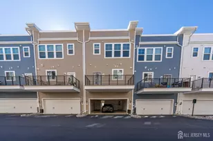 14 Fleet St, North Brunswick Township, NJ 08902 - Photo 5