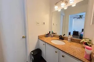 11-Q Quincy Circle, South Brunswick Township, NJ 08810 - Photo 21