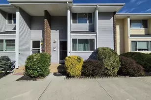 11-Q Quincy Circle, South Brunswick Township, NJ 08810 - Photo 1