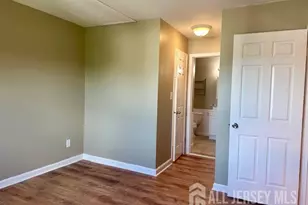 7 Heritage Square, Sayreville, NJ 08872 - Photo 27