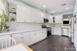 1505 Blossom Cir, South Brunswick Township, NJ 08810 - Photo 5