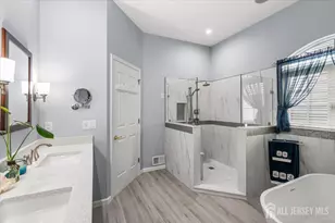 11 Vanderbilt Ct, Old Bridge Township, NJ 08857 - Photo 15