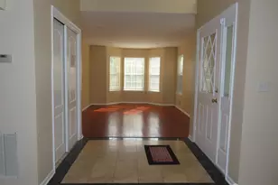107 Amy Dr, North Brunswick Township, NJ 08902 - Photo 5